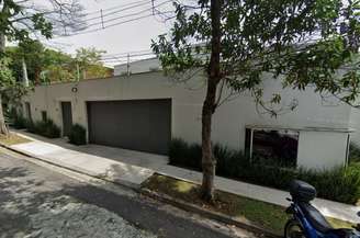 Uma das casas invadidas pelos criminosos em São Paulo