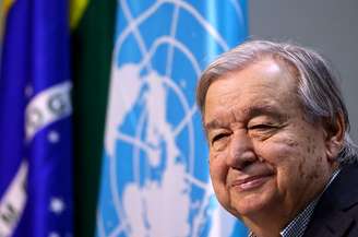 António Guterres, Secretário-geral das Nações Unidas, participa de entrevista coletiva durante a 30ª Conferência das Partes (COP30)