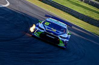 Cacá Bueno em Interlagos