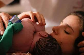 A bebê Clara nasceu nesta sexta-feira, 12