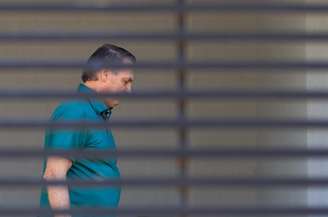 Jair Bolsonaro, que está preso na Papudinha, aparece com alta rejeição em pesquisa