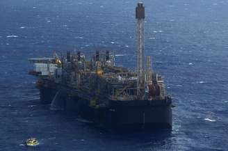 Inclusão de áreas profundas e ultraprofundas em bacias como a de Santos vai viabilizar o maior leilão da história da modalidade.