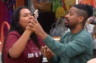 Chaiany come comida do VIP e recebe punição gravíssima 