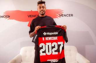 Atacante Bruno Henrique vai ficar no clube carioca até 2027 