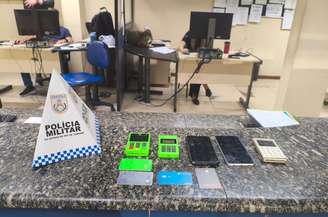 Taxista foi preso após tentar enganar casal de turistas e cobrar R$ 3,4 mil por corrida de R$ 40