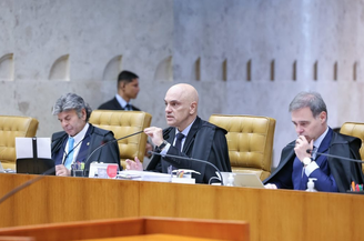 No centro da crise estão os nomes dos ministros Alexandre de Moraes e André Mendonça