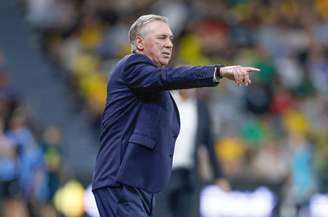 Carlo Ancelotti deve fazer mudanças no time titular da Seleção