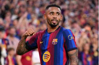 Gabriel Jesus comemora gol marcado contra o Getafe, o segundo do Barcelona na vitória por 3 a 0 no Camp Nou, em La Liga 2026/27 - 