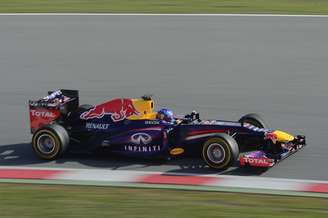 <p>Vettel teve desempenho discreto nos testes de pré-temporada</p>