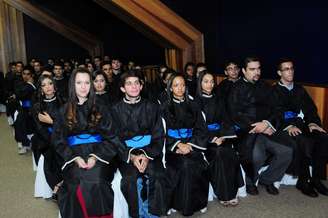 Em fevereiro de 2013, 53 alunos da primeira turma do Programa de Formação Interdisciplinar Superior (Profis) se formaram