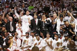 <p>Miami Heat comemora bicampeonato conquistado nesta quinta-feira</p>