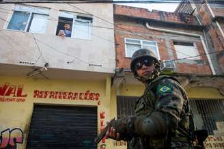 <p>Cena da ocupação do Complexo da Maré (foto de arquivo)</p>