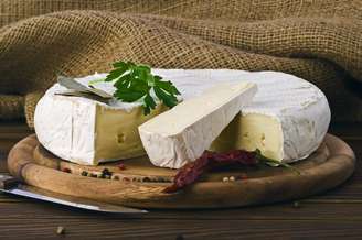 Conhecida por queijos como camembert, brie, roquefort, o pont-lévêque, entre outros, região é rica em sabores