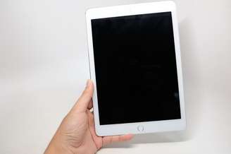 <p>Site vietnamita publicou recentemente uma imagem daquele que pode ser o novo iPad Air</p>