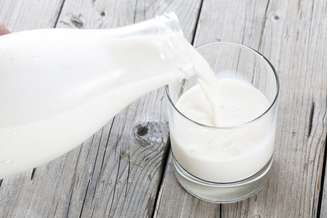 <p>Presos adicionavam sal ao leite com água para ampliar o ponto de congelamento do alimento e mascarar a fraude econômica</p>