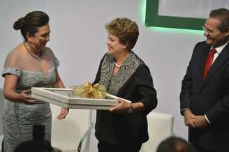 Dilma Rousseff participa de posse da senadora Kátia Abreu como presidente da CNA