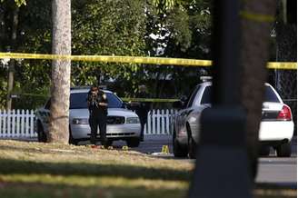 <p>Charles Kondek morreu em decorrência dos ferimentos, em um hospital local, disse o departamento de polícia</p>