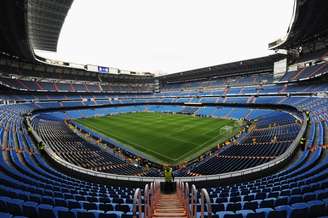 <p>Santiago Bernabéu é o favorito para receber a final da Copa do Rei entre o catalão Barcelona e o basco Bilbao</p>