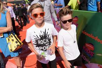 <p>Romeo Beckham (à esquerda) pode ser tenista profissional top no futuro</p>