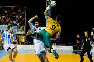 Brasil e Argentina se enfrentaram neste sábado na disputa pela medalha de ouro do handebol masculino nos Jogos Pan-Americanos de Toronto