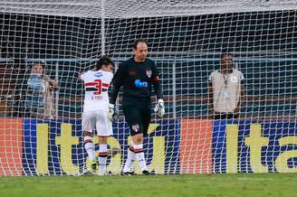 Rogério Ceni lamenta falha no final do jogo contra o Palmeiras