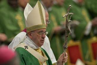 Papa Francisco destacou casamento heterossexual em abertura de sínodo