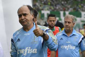 Marcelo Oliveira foi questionado sobre a frequência de chutões entre os jogadores do Palmeiras