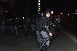 Tropa de choque da Polícia Militar entrou em ação no final da manifestação