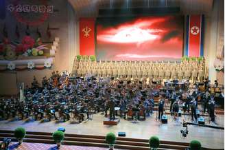 Celebração na Coreia do Norte homenageia cientistas e engenheiros responsáveis pelos testes nucleares