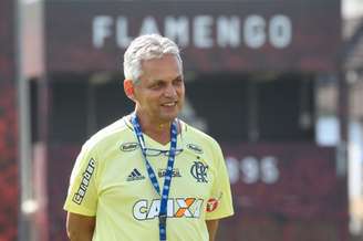 Treinador está pensando na melhor equipe para enfrentar a Chape nesta quarta (Foto: Gilvan de Souza / Flamengo)
