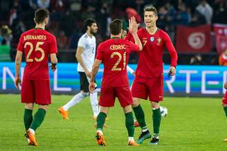 Cristiano Ronaldo comemora gol de Portugal em amistoso.