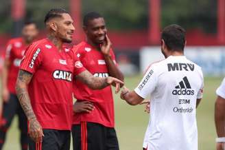 Guerrero voltou a participar do treinos no Ninho do Urubu em 20 de março (Foto: Gilvan de Souza/Flamengo)