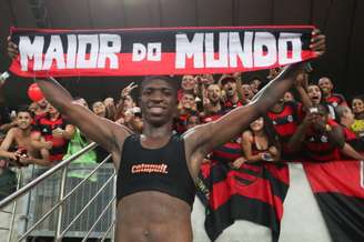 Vinícius Júnior se despediu do Flamengo no confronto contra o Palmeiras (Foto: Gilvan de Souza / Flamengo)