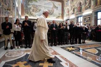 Papa diz que pedofilia minou credibilidade da Igreja