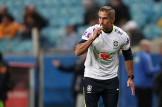 Sylvinho é anunciado como técnico da Seleção Brasileira Olímpica (Foto: Lucas Figueiredo/CBF)