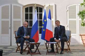 Em encontro em Paris, Macron e Putin divergem sobre Síria