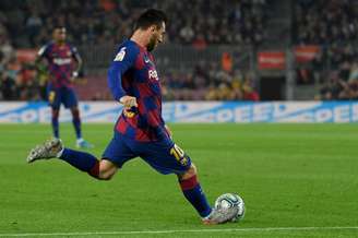 Messi ainda não se entrosou com Griezmann (Foto: AFP)
