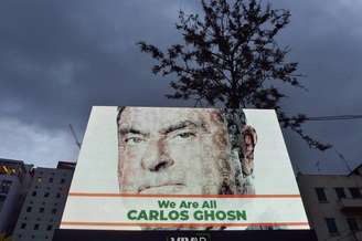 Painel em solidariedade a Carlos Ghosn em Beirute, Líbano, em novembro de 2018