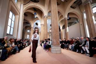 Desfile de Salvatore Ferragamo outonoinverso 2020 na Fashion Week em Miláo 22/2/2020 REUTERS/Alessandro Garofalo