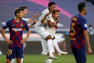 Thomas Muller marcou dois gols contra o Barcelona (Foto: AFP)