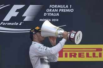 28 – O GP da Itália de 2014 marcou mais uma vitória de Lewis Hamilton na intensa disputa interna da Mercedes pelo título 