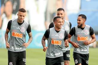 Na reapresentação nesta terça-feira, elenco do Corinthians foi dividido (Foto: Rodrigo Coca/Ag. Corinthians)