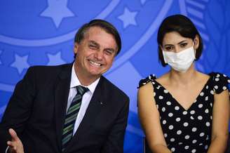 O presidente Jair Bolsonaro e a primeira-dama, Michelle, em evento no Palácio do Planalto.