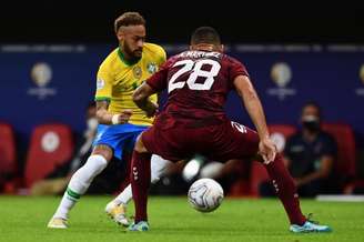 Atuação de Neymar contra a Venezuela foi altamente positiva (Foto: NELSON ALMEIDA / AFP)