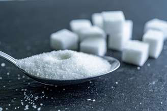 O excesso de açúcar no sangue causa inicialmente uma hiperfiltração