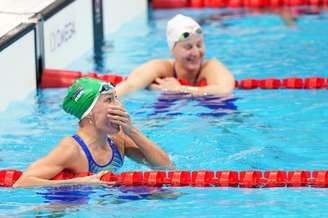 Nadadora sul-africana exibe perplexidade com o próprio feito ao quebrar o recorde mundial dos 200m peito