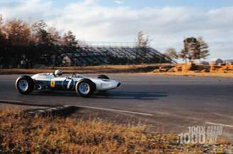 John Surtees com a Ferrari 156 no GP do México de 1964