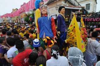 Covid e gripe: prefeitura de Olinda cancela carnaval de rua