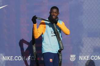 Dembele tem contrato com o Barcelona até junho