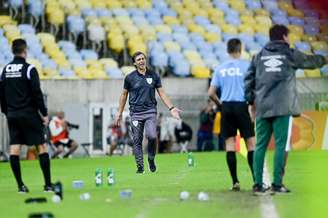 Imagem do treinador do Coelho, Fabián Bustos 